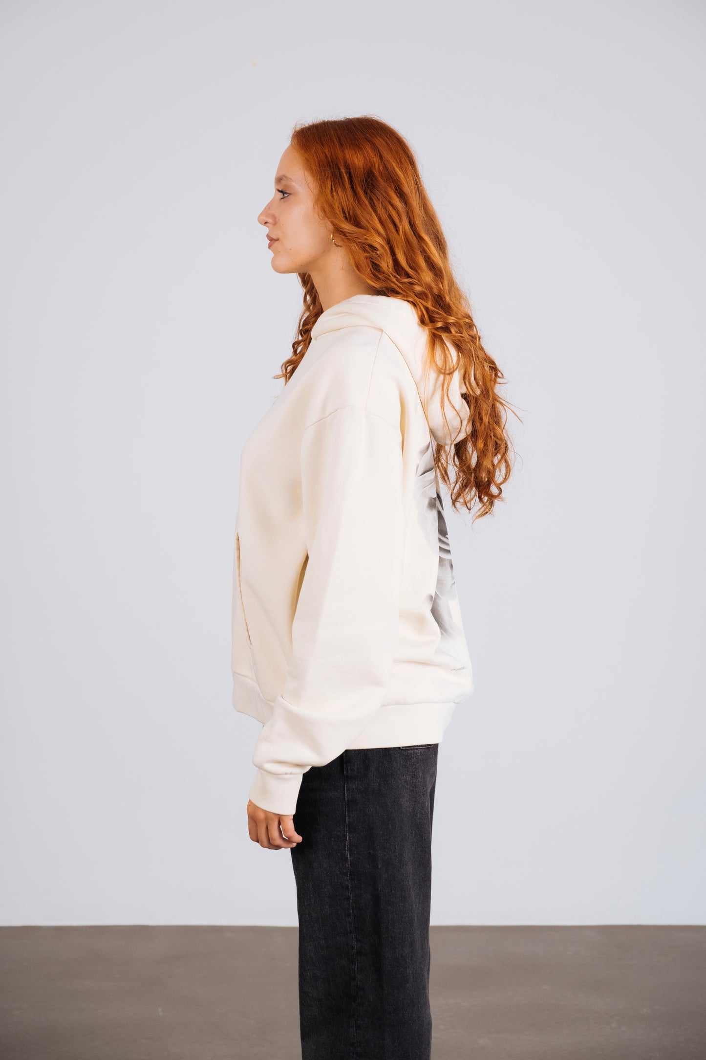 PRESENT | FUTURE HOODIE WHITECAP GREY