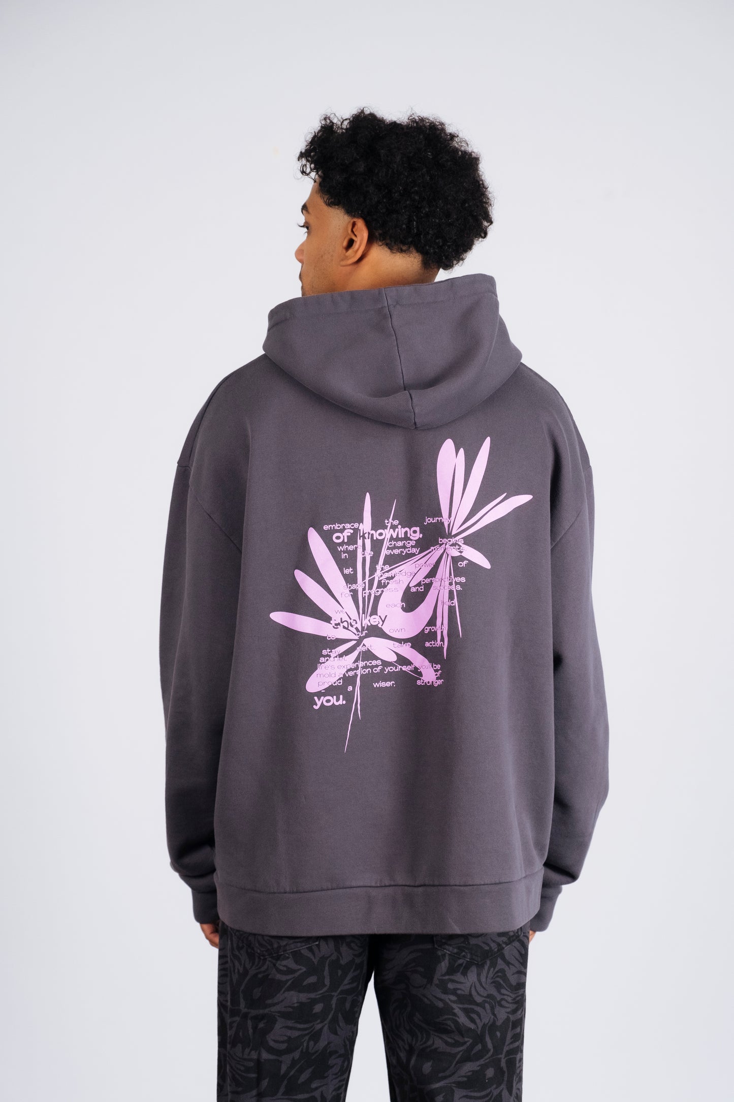 PAST | PRESENT HOODIE FOLKSTONE GREY