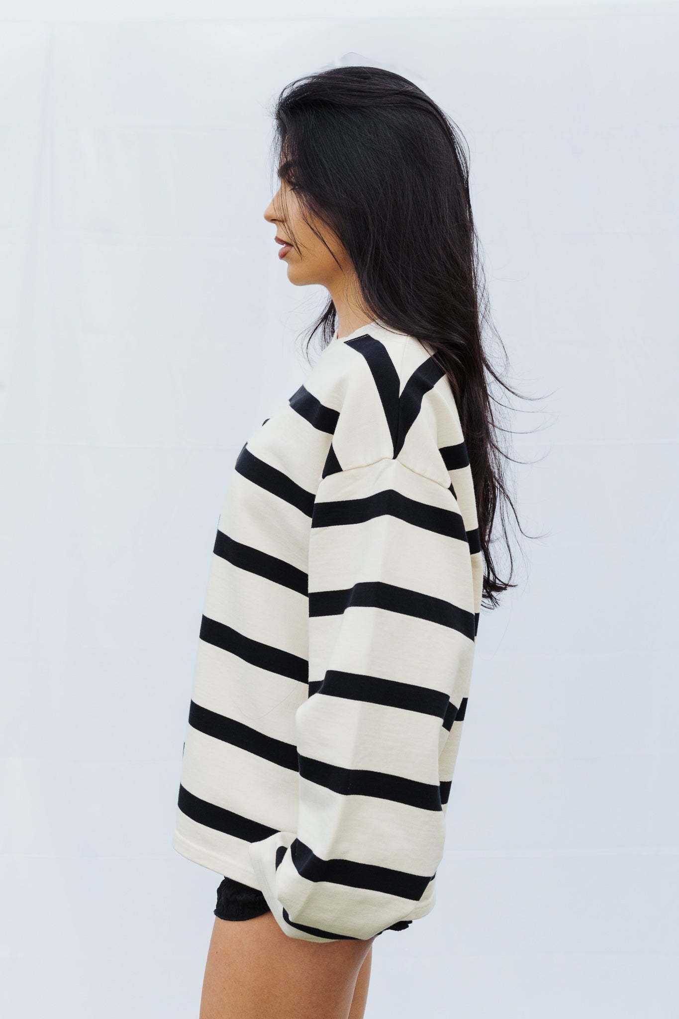 BLACK STRIPES LONG SLEEVE