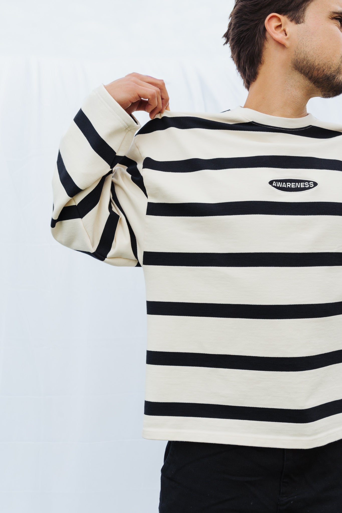 BLACK STRIPES LONG SLEEVE